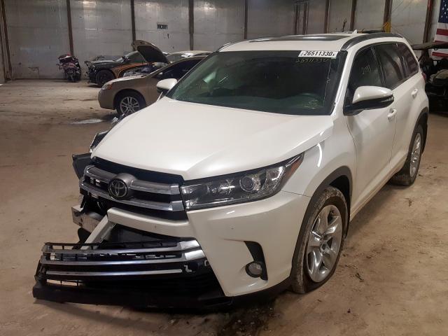 Toyota Highlander Limited Platinum Image 2